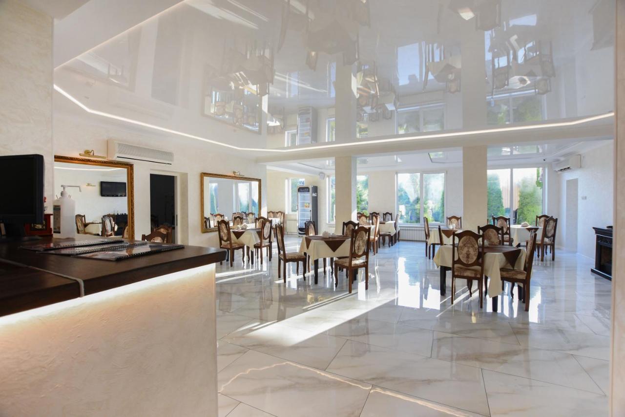Hotel Continent Polyána Kültér fotó