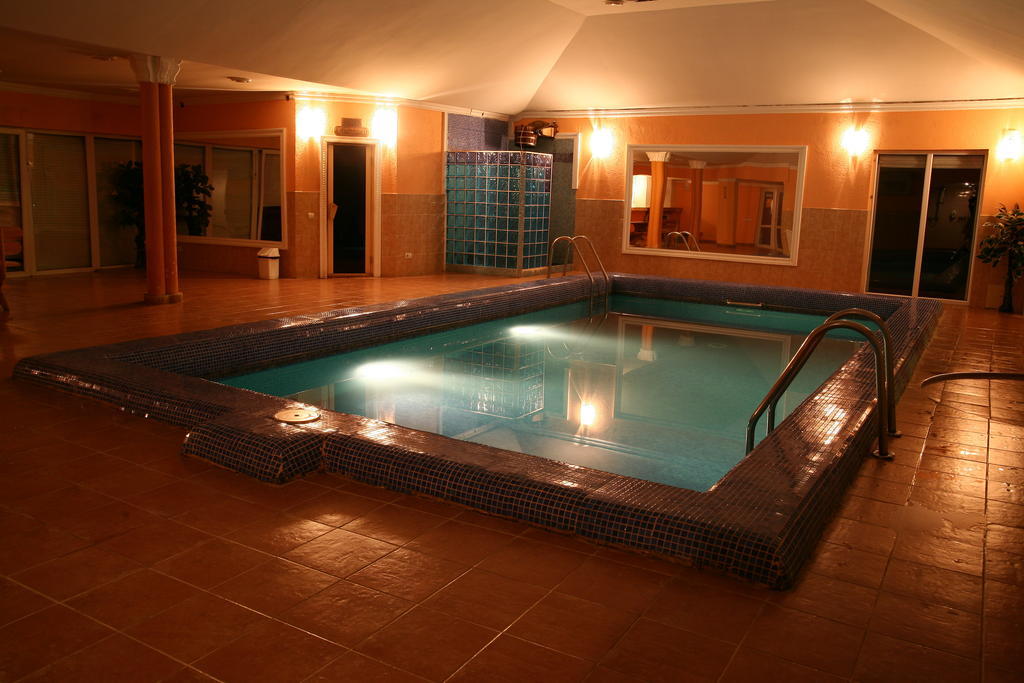 Hotel Continent Polyána Kültér fotó